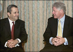 barak_clinton.jpg (14014 bytes)